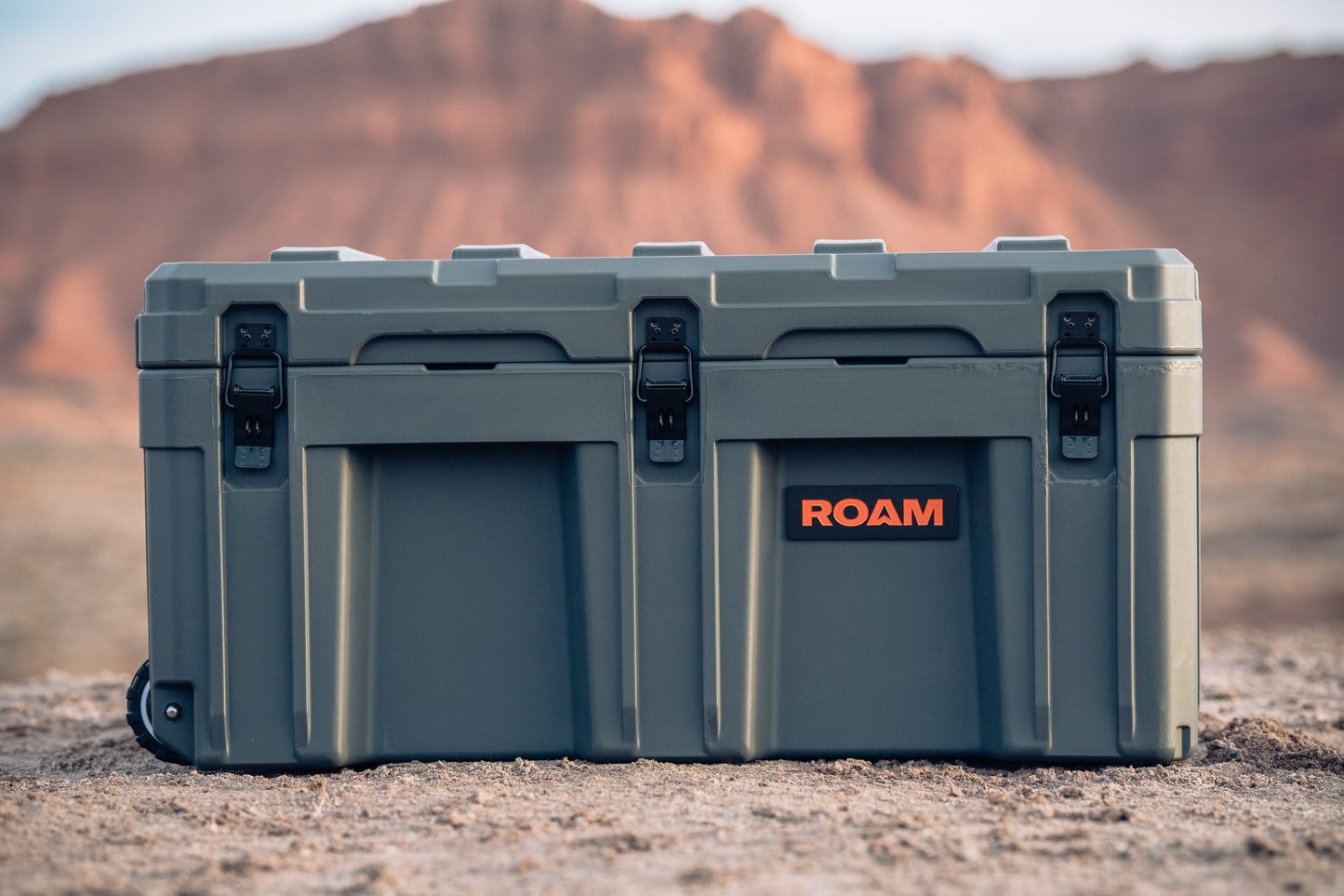 125L Rolling Rugged Case